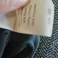 Pantalone e giacca lavorazione a spiga di pesce