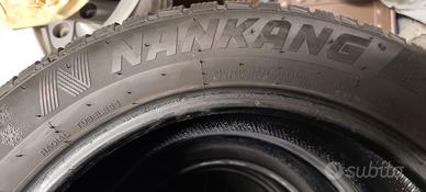 4 gomme invernali 215/55 17