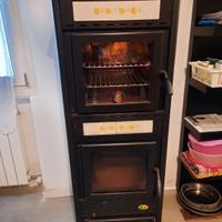 stufa a legna con forno