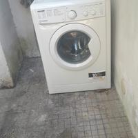 Lavatrice indesit