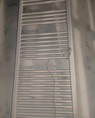 Termoarredo elettrico con cronotermostato