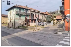 Immobile in asta di 137 m² con 3 locali a Priocca