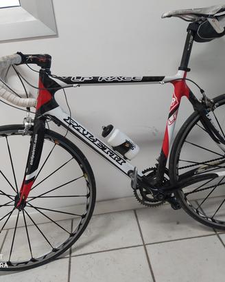 Bici da corsa Paletti in carbonio.