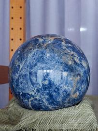 Sfera di sodalite cm 12,8