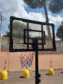 Canestro da basket portatile