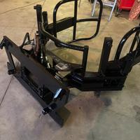 Pinza per balloni fasciato