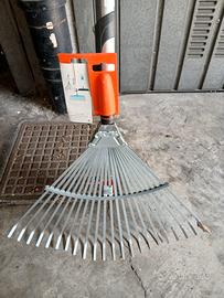 Scopa regolabile con manico combisystem