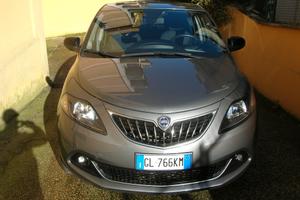 Lancia Ypsilon 1.0 FireFly 5 porte S&S Hybrid Gold