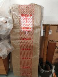 Radiatore scaldasalviette in acciaio Irsap Quadrè