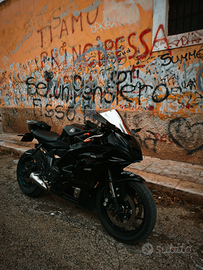 Yamaha R7 Total black 5000 km Total Full