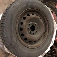 pneumatici  155/80/13+ cerchi  Fiat panda 2° serie