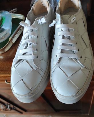 scarpe donna FRAU n. 37  colore bianco