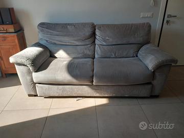 Divano "Poltrone Sofà"