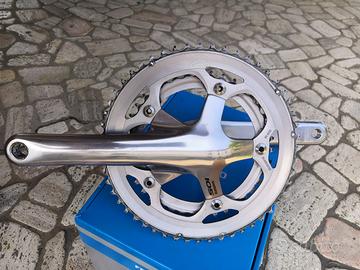 Guarnitura Shimano 105 con corona 52-39