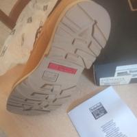 Scarpe antinfotunistiche