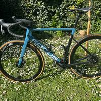 Focus Izalco 9.8