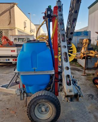 Botte da diserbo con barra usata GB 600 lt-12 mt