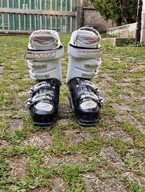 Scarponi Nordica taglia 25