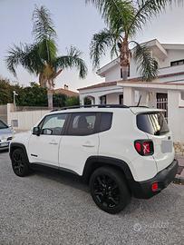 Jeep Renegade 1.6 Mjt DDCT Night Eagle / Black Lin