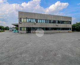 CAPANNONE A CORNEGLIANO LAUDENSE