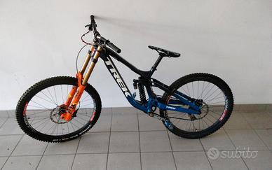 bici trek sessions da DH  mullet taglia M/L