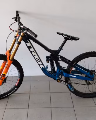 bici trek sessions da DH  mullet taglia M/L