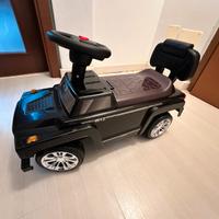 Macchina giocattolo cavalcabile a spinta