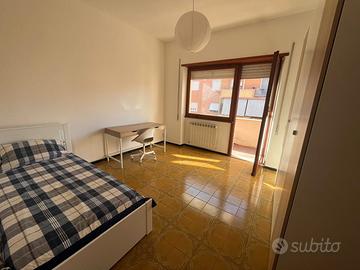 Stanza a Roma corconvallazione Cornelia 36