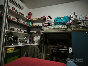 stanzetta completa per bambino con letto a castell