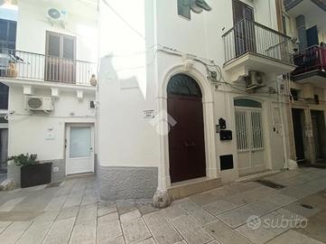 CASA INDIPENDENTE A MOLA DI BARI