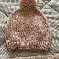 Cappellino e scaldacollo Motivi