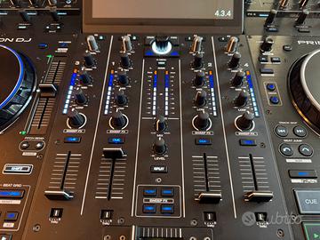 Denon Prime 4 + Case su misura completo