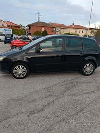 macchina ford c max