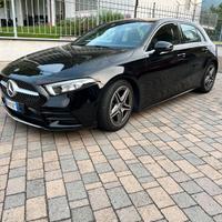 Mercedes-Benz A200 d Premium 