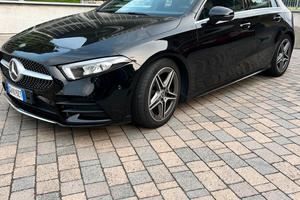 Mercedes-Benz A200 d Premium 