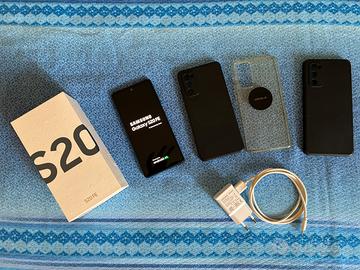 Samsung S20 FE - Perfetto con accessori