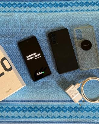 Samsung S20 FE - Perfetto con accessori