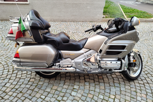 Splendida Honda Goldwing 1800