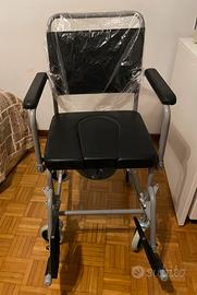 Comoda nuova per anziani