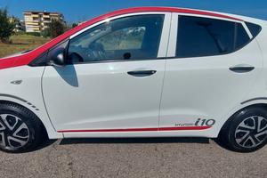 HIUNDAI I10 BENZINA 1,0 5 POSTI TELFONO X NEOPATEN