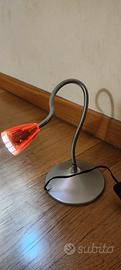 Lampada da tavolo 