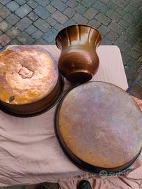 vas io VTo e vassoio e pentola in rame 