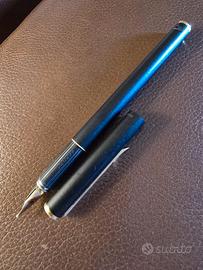 Penna stilografica Aurora Hastil