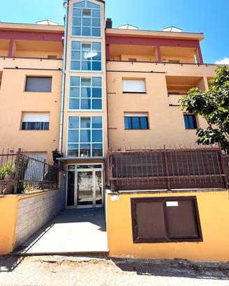 Via Monte Zebio - Ampio trilocale