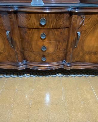 Credenza chippendale in radica di noce primi 90