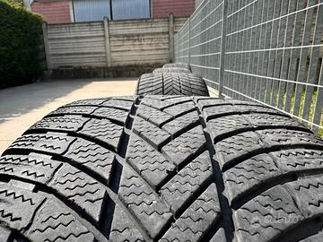 Pneumatici 245/40 19 M+S