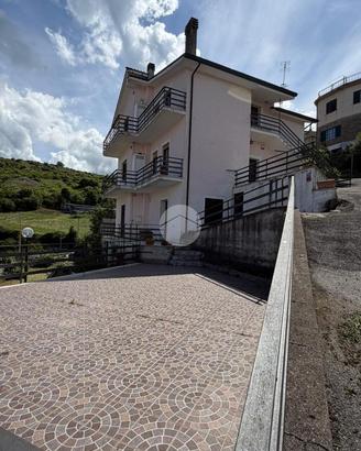 VILLA SINGOLA A ROIATE