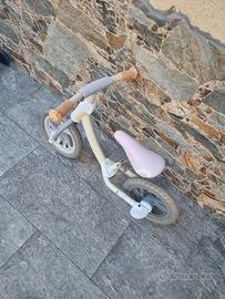 Bicicletta senza pedali per bambini