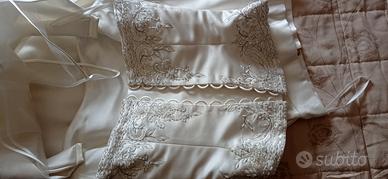 Abito da sposa in raso