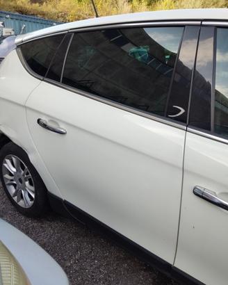 Porta posteriore dx LANCIA DELTA del 2013